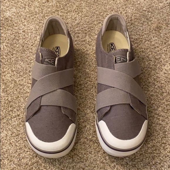 keen elsa slip on sneaker